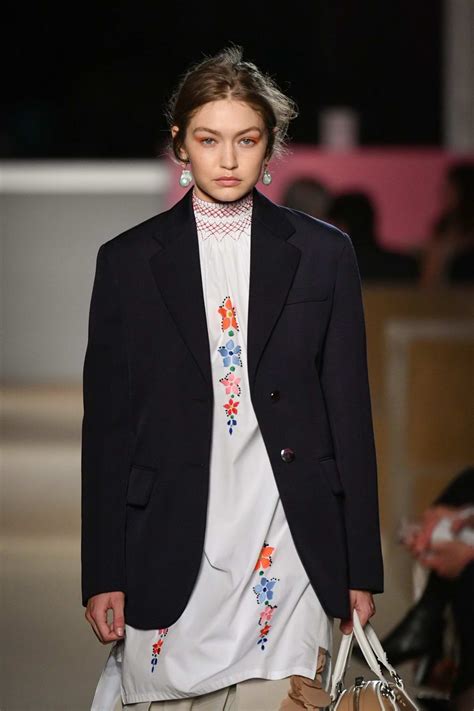 robe prada été 2020|prada runway fashion.